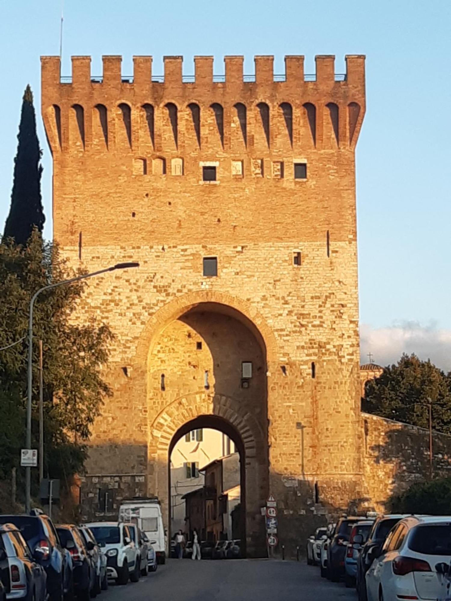 Casina A Porta Sant'Angelo Apartment เปรูจา ภายนอก รูปภาพ